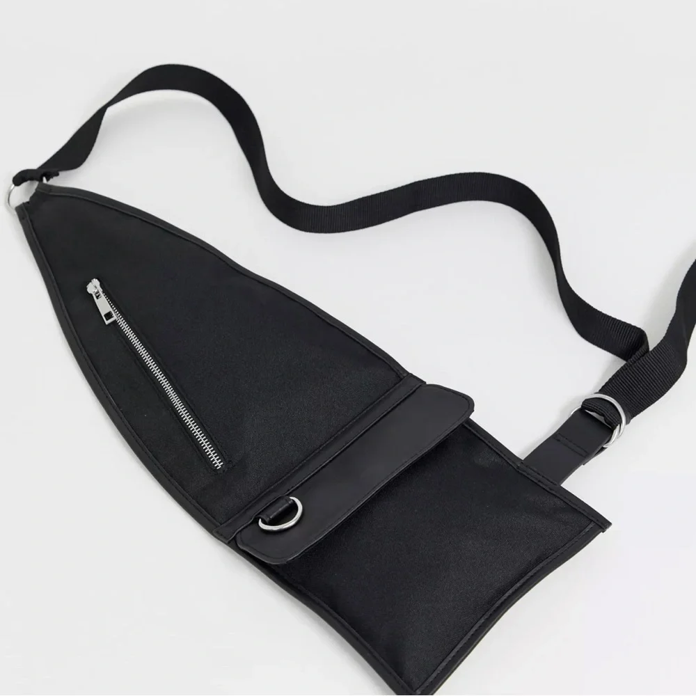 NWT ASOS DESIGN cross body flight bag in black with front pocket and zip